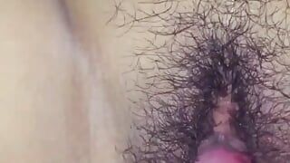 Волосатая обрезанная киска