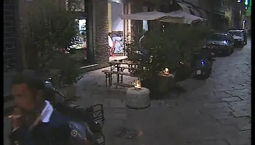 Die Blonde Stangentänzerin Und Die Kellnerin