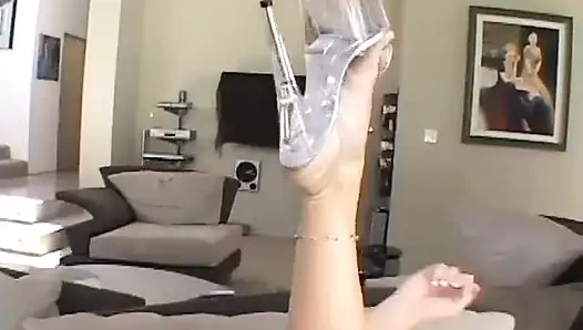 Грязная шлюшка Jessica Dee обожает двойное проникновение и анал