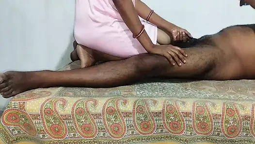 Kaamwali ko bed pe sula ke boor choda aur pani nikala