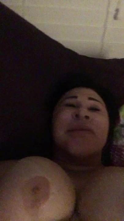 She cums when I lick her pussy
