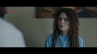 Hazal Senl - Karanlikta Saklanan 2015