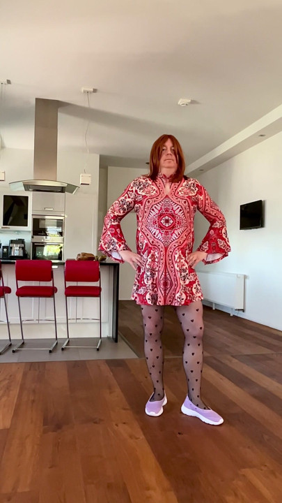 Nicki-Crossdress new dress and shoes in sexy heart stockings