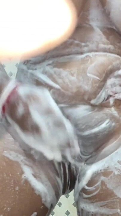 Hot village lady boobs show with bath | Clip 2
