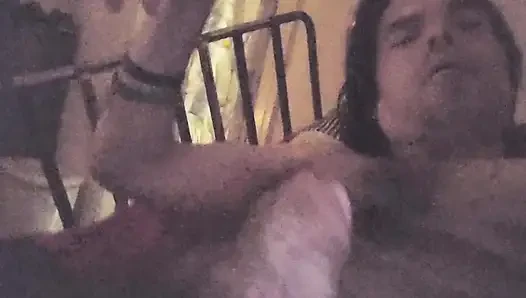 Kevy 69's benim meditasyon sağım orgazmı