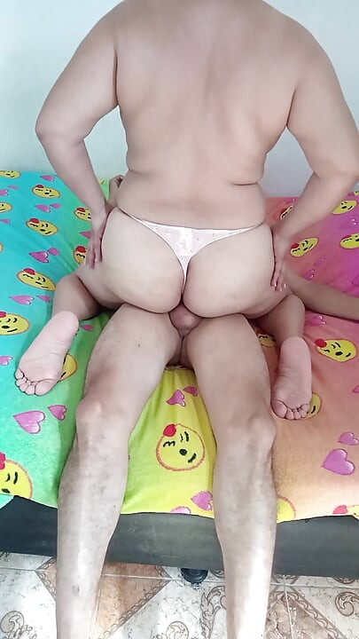 흑형 대물 에 따먹히는 마누라
