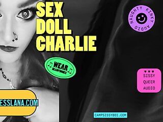 Il sissy del campo presenta la bambola del sesso Charlie