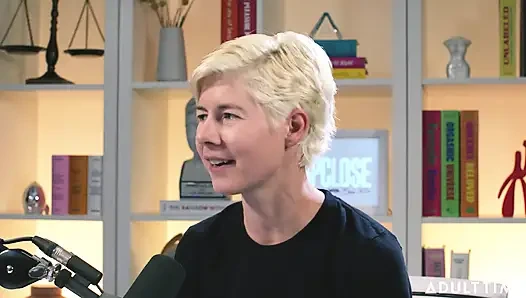 Gal Ritchie: Spiegler Girl & Hentai Lover | the Adult Time Podcast