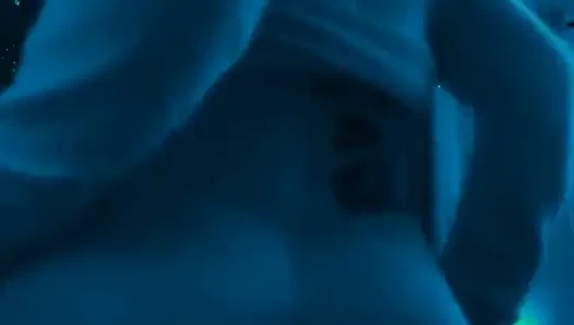 Эротический стриптиз