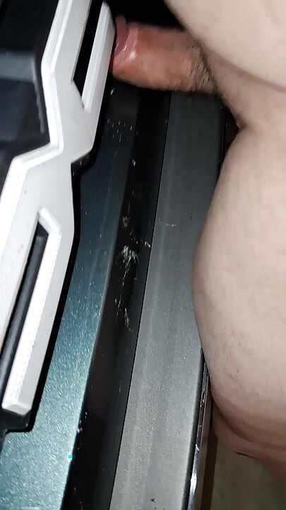 I fuck my naked car in the garage
