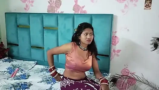 Loan emi ke Badle Bhabhi ji Ne Apne boobs pila diye or Lund ka pani bhi pinliya
