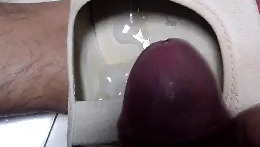 Okul ayakkabısında boşalma bölüm 2