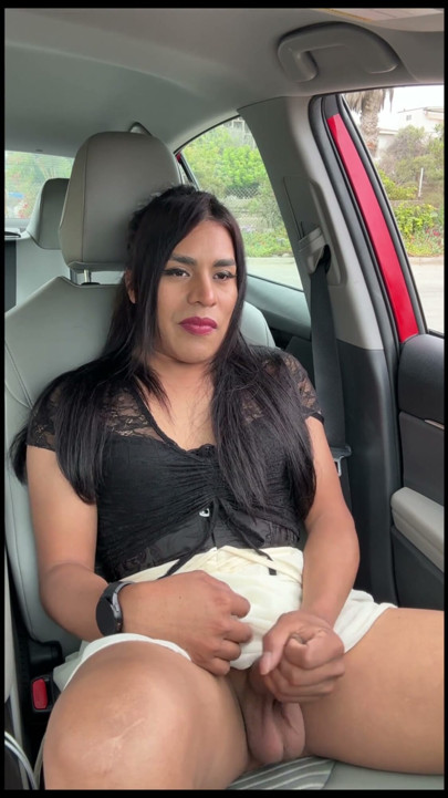 A date with a transgender girl from Tijuana in her beloved dad's car until she was given milk | Clip 1