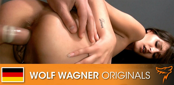 Photoshoot turns into a hot fuck session! Wolfwagner.com