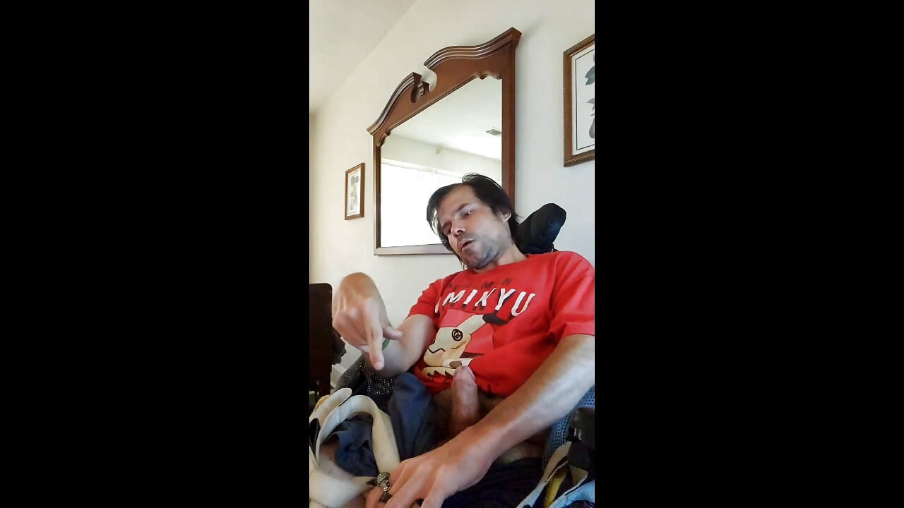 Kevy 69's A Laid back Orgasm Fun after Coffee