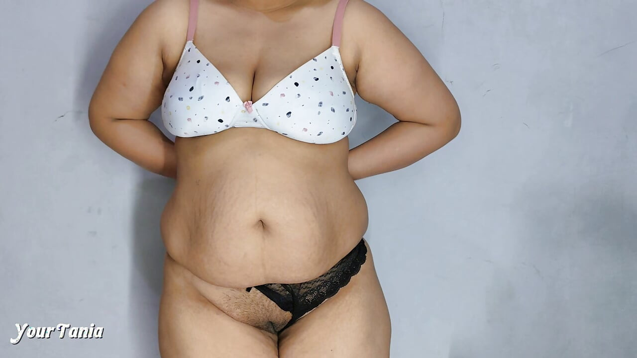 Tania Bhabhi XXX prstění kundičky se spodním prádélkem Odstraňování špinavé hindštiny