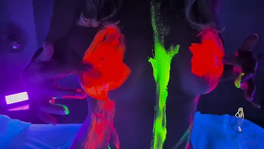 Выключение света, свечение