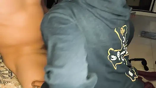 My mother-in-law loves to suck my cock all day, she comes to visit me secretly from her husband