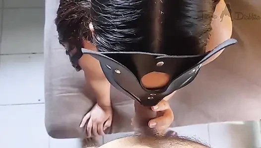 Blowjob-perspektive: Ich Kann Ihr Meinen Schwanz Nicht Verweigern, Wenn Sie Mich so Ansieht