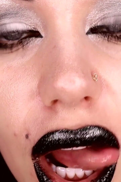 You Dont Had Permission to Wank to Other Models! Devour & Executrix!