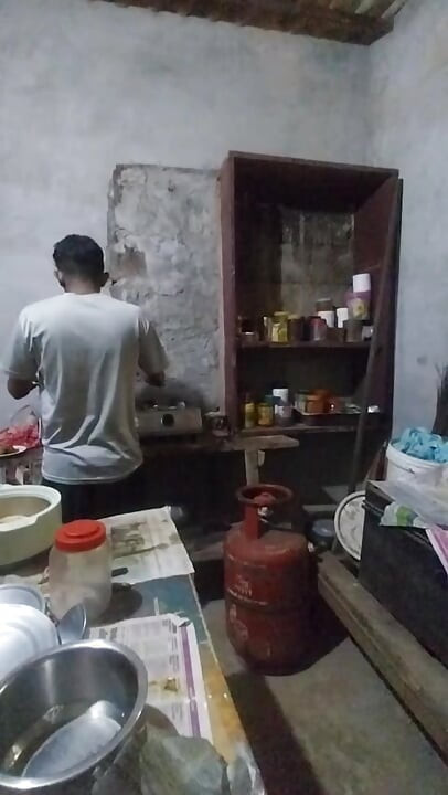 HeadmasterDumbFag  Shithin Cook and Eating