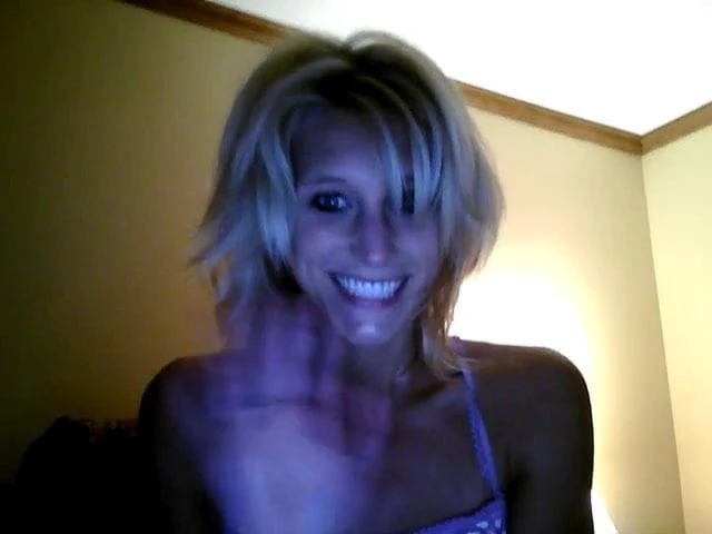 Young Pretty Blonde 01