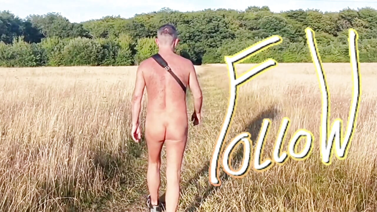 Public Nude Walking