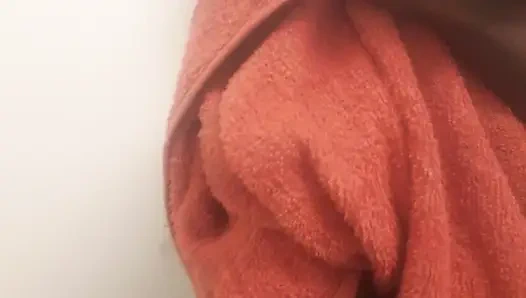 Wat h ben boşalıyor kadın mastürbasyonu