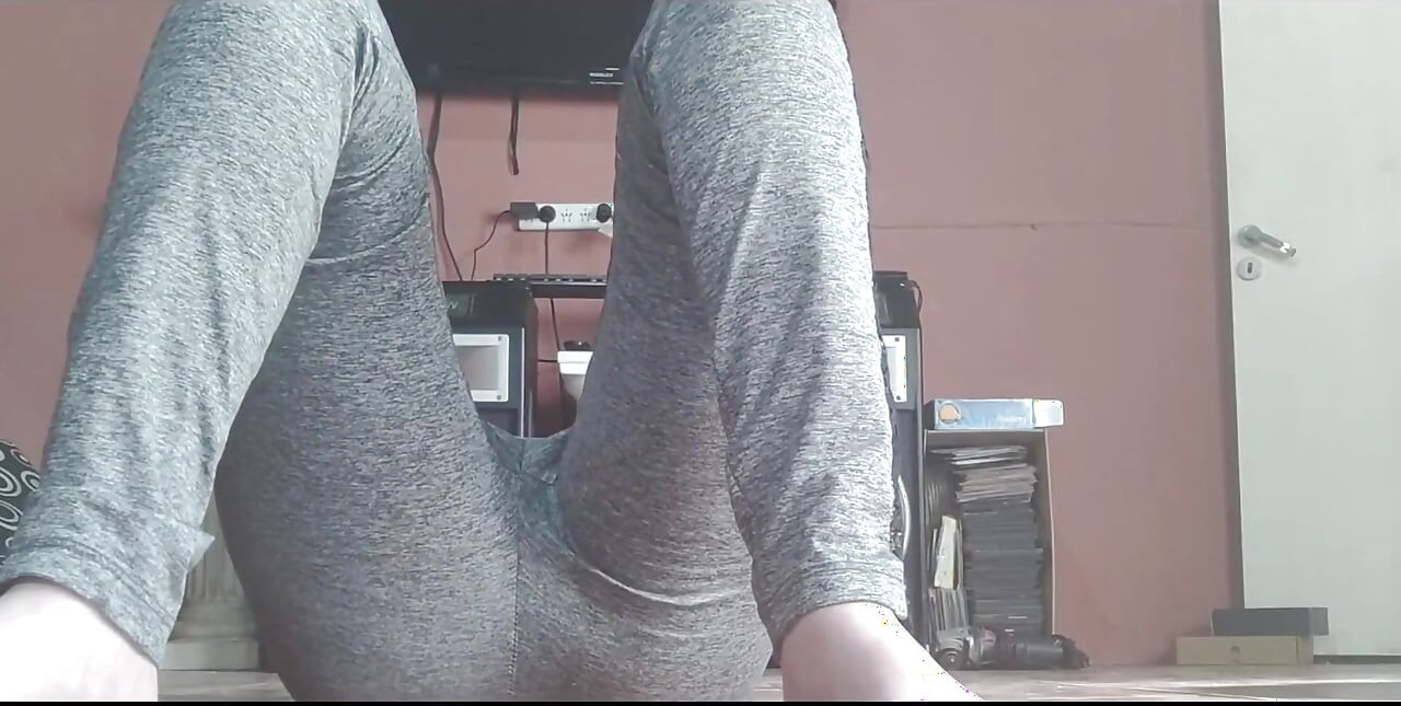 20 Minutes of Exercise. My Body Couldn't Take It Anymore