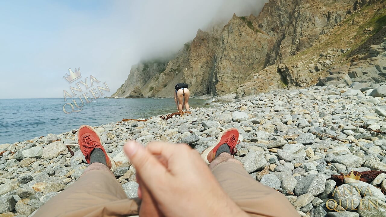 153 Public Beach Encounter: Stranger in Blue Bodysuit Gives a Blowjob and Handjob