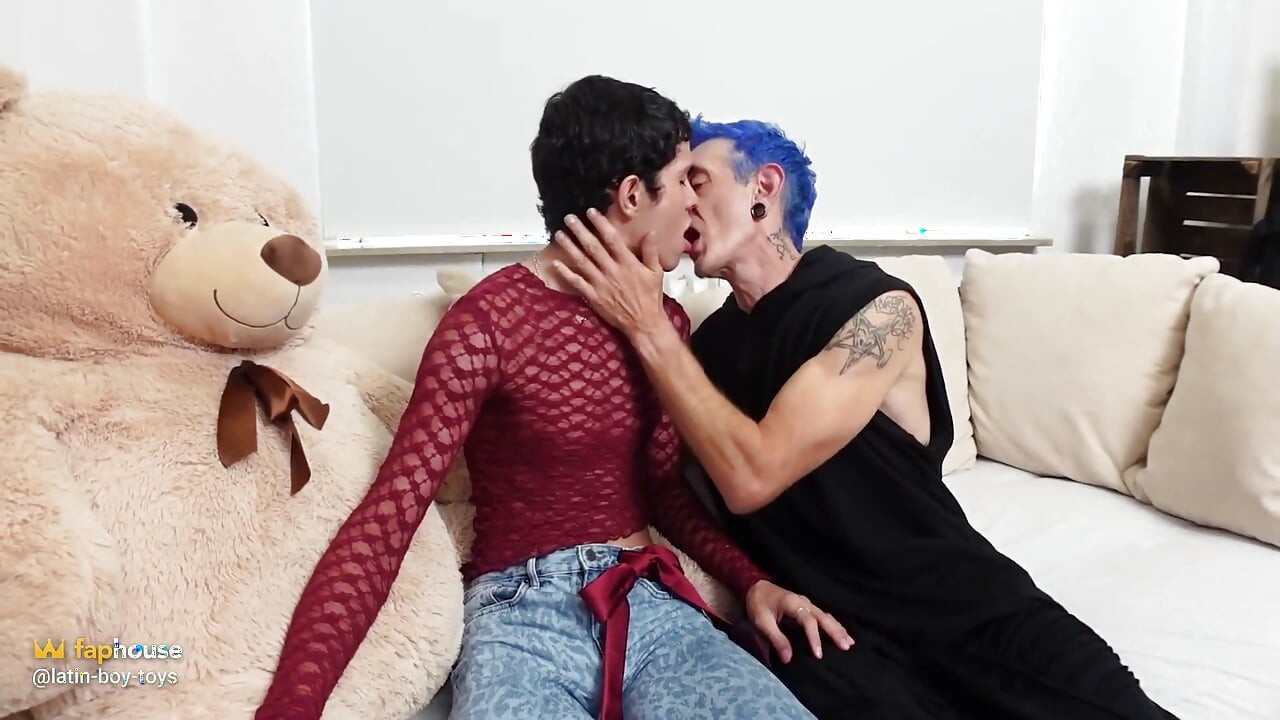 Rod Soho Gets His Twink Ass Destroyed by the Gay Dude
