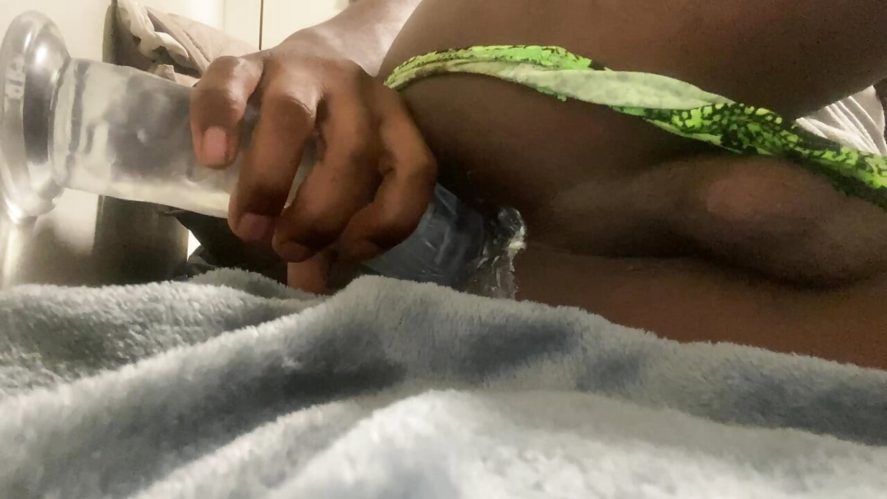 자지를 빨고 따먹히는 핫한 금발 십대