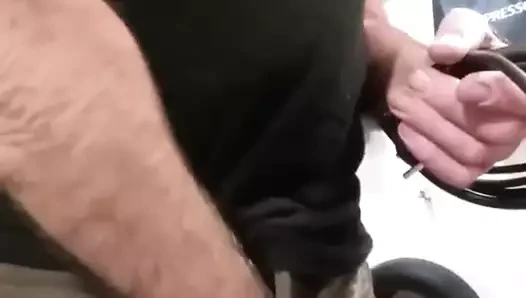 benim bankın önünde