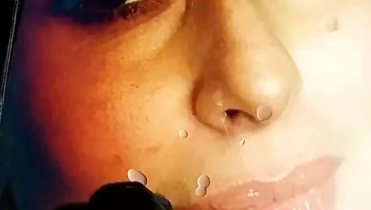 kareena kapoor yüz için Cumtribute