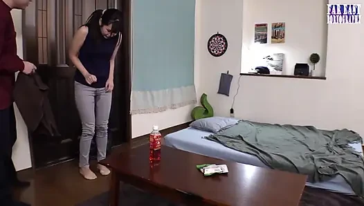 Dari penjualan dari pintu ke pintu hingga romansa yang tak terduga -ep3