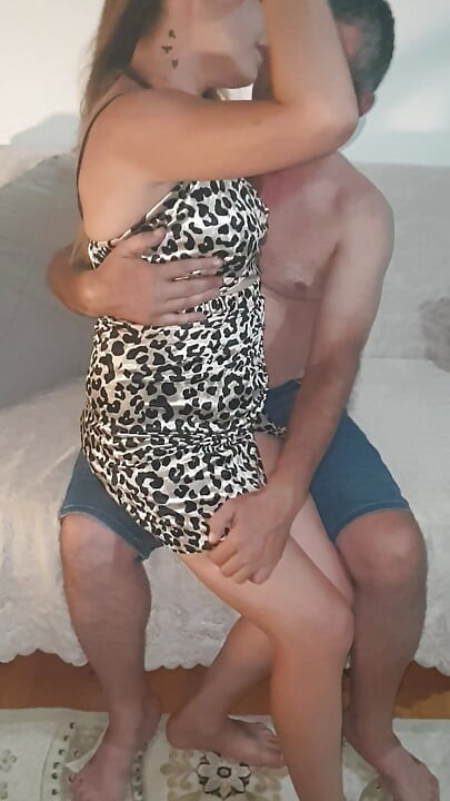 Horny woman performs oriental show for her elderly lover, homemade and natural.