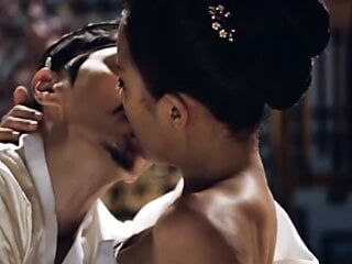 Scène de sexe dans un film coréen - le roi baise la reine
