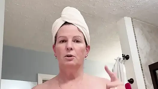 Kirimi Aku Permintaan KhususMu! Yall, Its Mindi Mink!! Kau tahu kau ingin kami bertindak seperti fantasi favoritmu!
