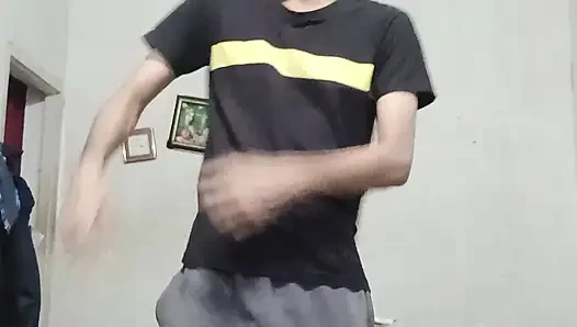 Big energy,  latto me dancing