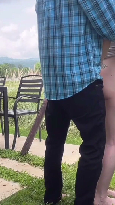 The gardener and the beautiful lady. | Clip 1