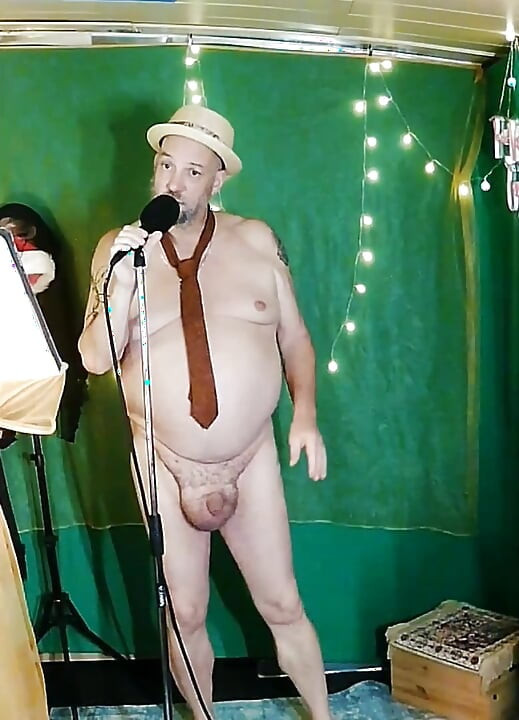 Naked Singer ShamelessMan Cover