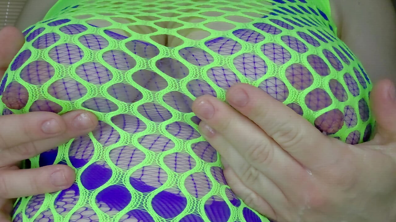 Neon Green Fishnet MILF Slut Takes Huge Blue Dildo Deep – Wet Pussy Stretching & Creamy Orgasm