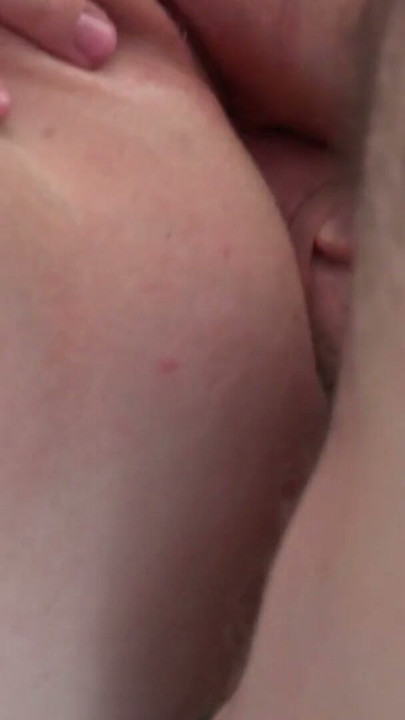 Alman Swingers: BBW Sex Swing'te Üç Adam Tarafından Götünden Sikiliyor | Clip 1