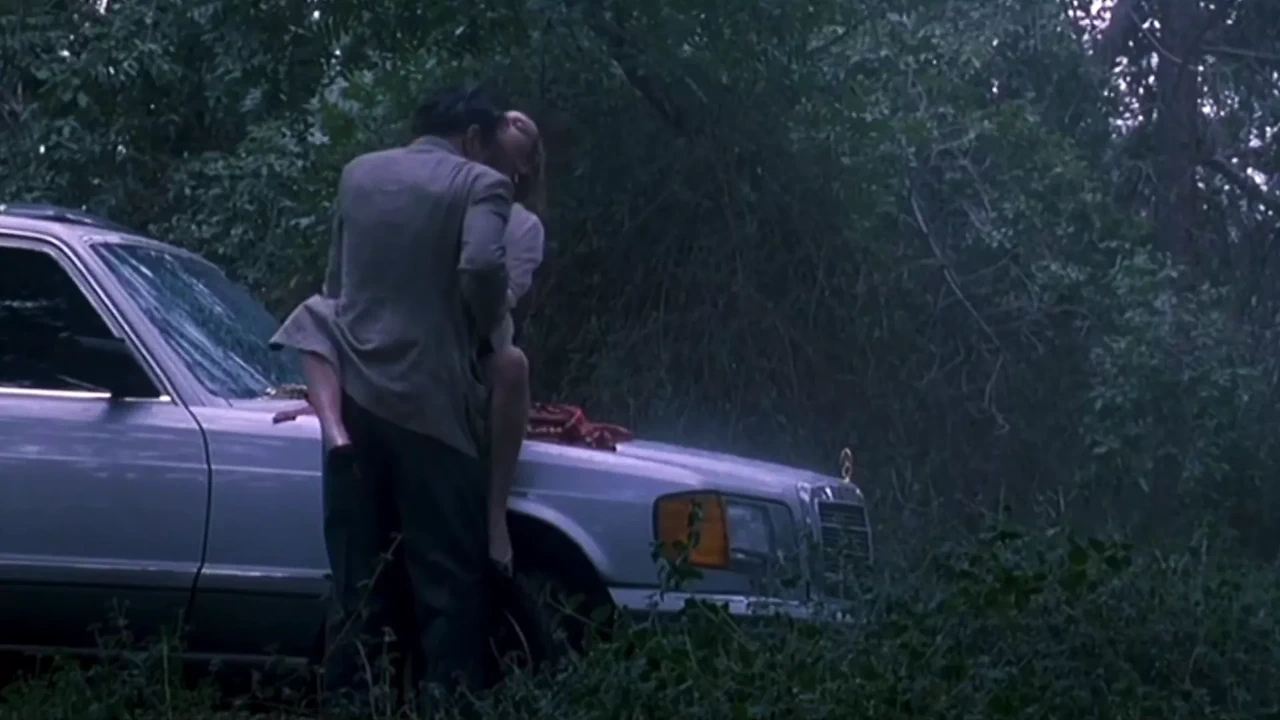 老人被女儿的朋友勾引