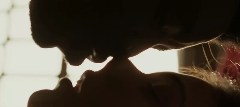 Interracial sex scene with Isis Valverde