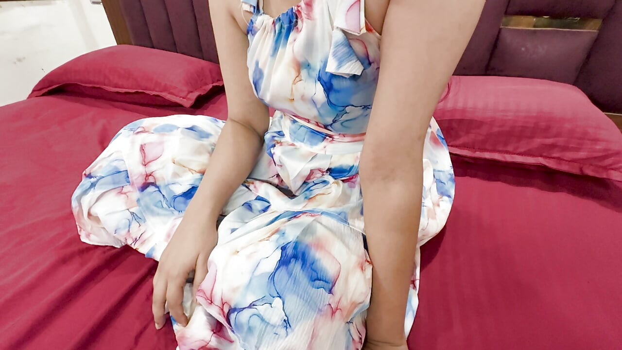 Dost ke Ghar per na hone per uski behen ke Sath sex Kiya