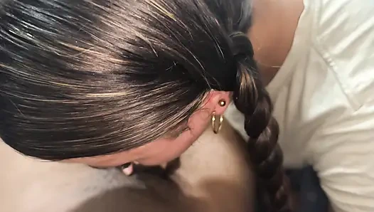 Я ЗАПЛАТИЛА СВОЕЙ СОСЕДКЕ, ЧТОБЫ ПОСОСАЛА ЭТО ЗА 20 ДОЛЛАРОВ, СВЯЗАЮСЬ С НЕЙ