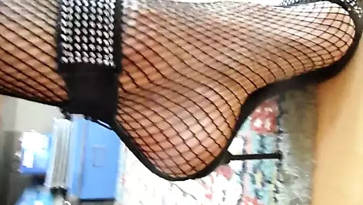 walking with fishnets