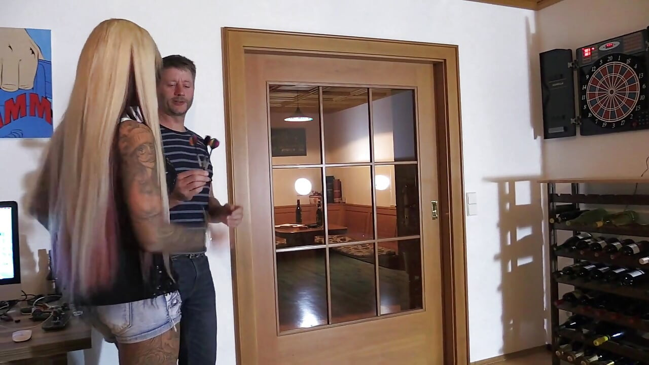 Mila Dartspielenmila