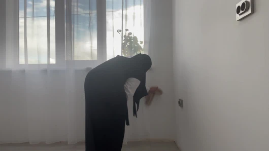 Arab Stepmom Gives JOI With Talk